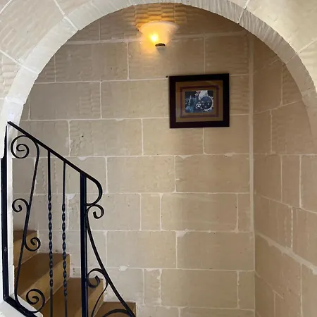 4 Bedroom Holiday With Private Pool & Views